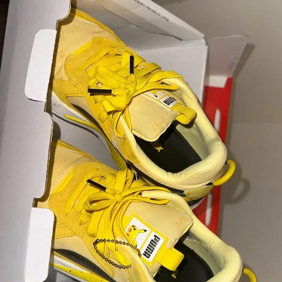 I’m trying to sell a lot of shoes these are Pokémon x puma - Picture 1 of 3